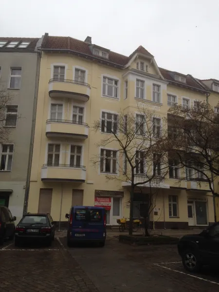 2-Zimmer-Wohnung mit Balkon — photo 1